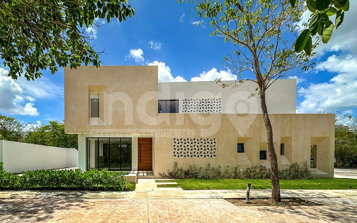 Casa en Venta en Mérida en Privada Paseo Country, Zona Country Club