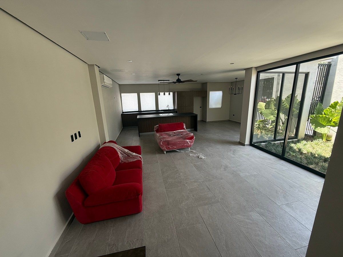 Casa em Fraccionamiento La Morada Residencial, Apodaca, foto 6 de 25