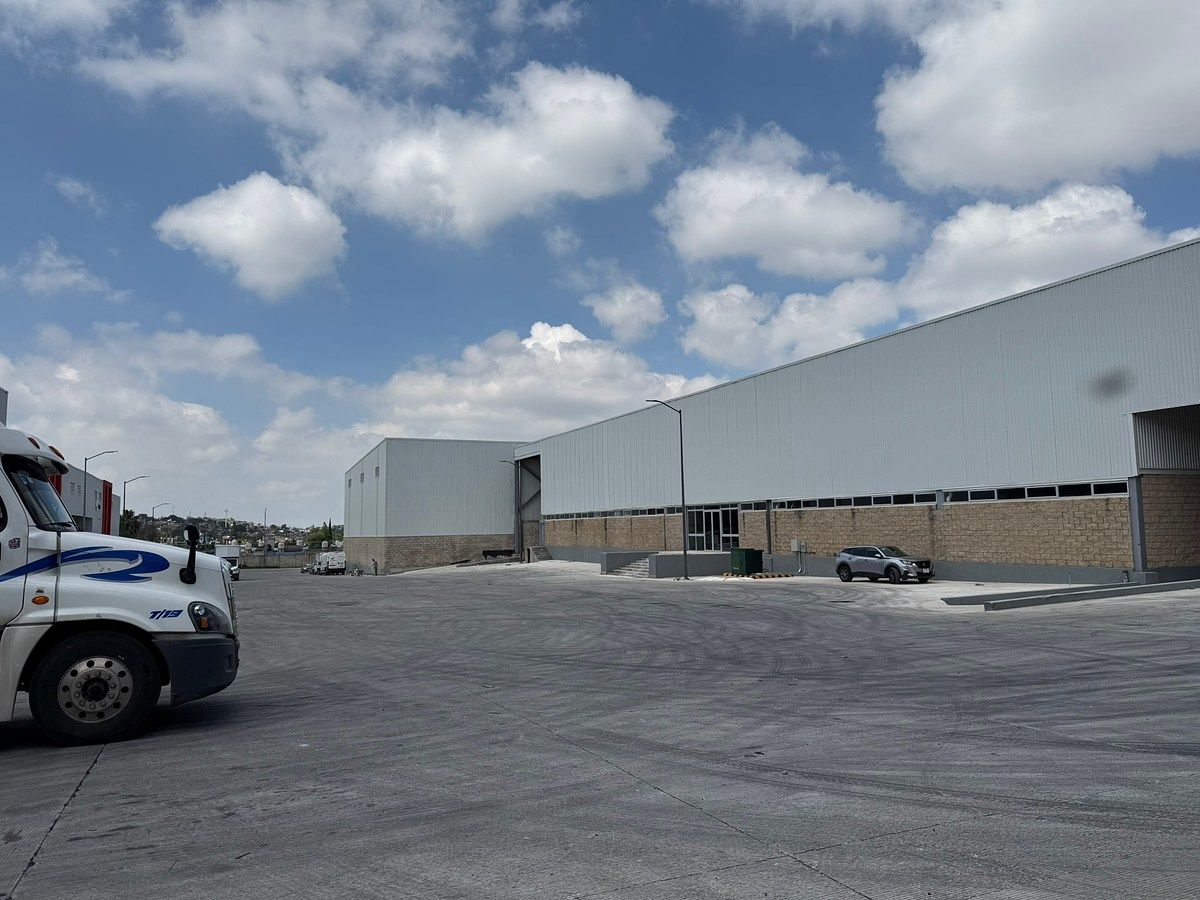 INDUSTRIAL PARK WAREHOUSE FOR SALE LOMAS DE SAN PEDRITO TLAQUEPAQUE, photo 1 of 13
