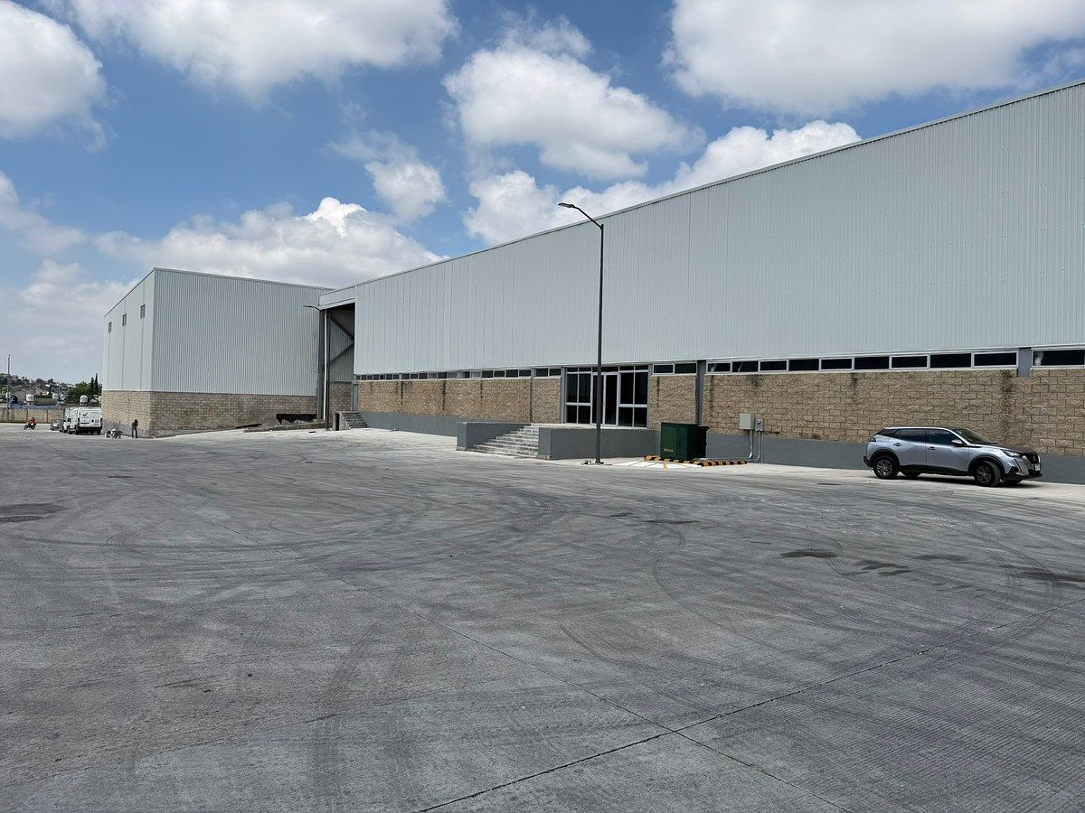 Industrial Warehouse in Lomas de San Pedrito, Tlaquepaque, photo 2 of 13