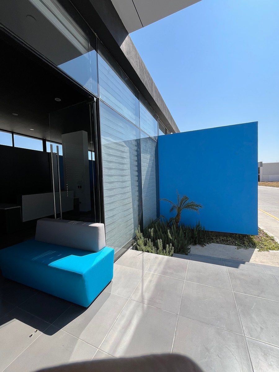 9 de 10: USO DEL CENTRO DE NEGOCIOS