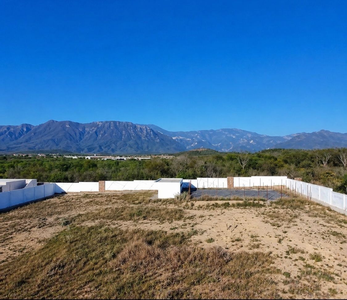 Land 3,042 m² in Fracc. Bosque Real, Montemorelos, photo 1 of 15