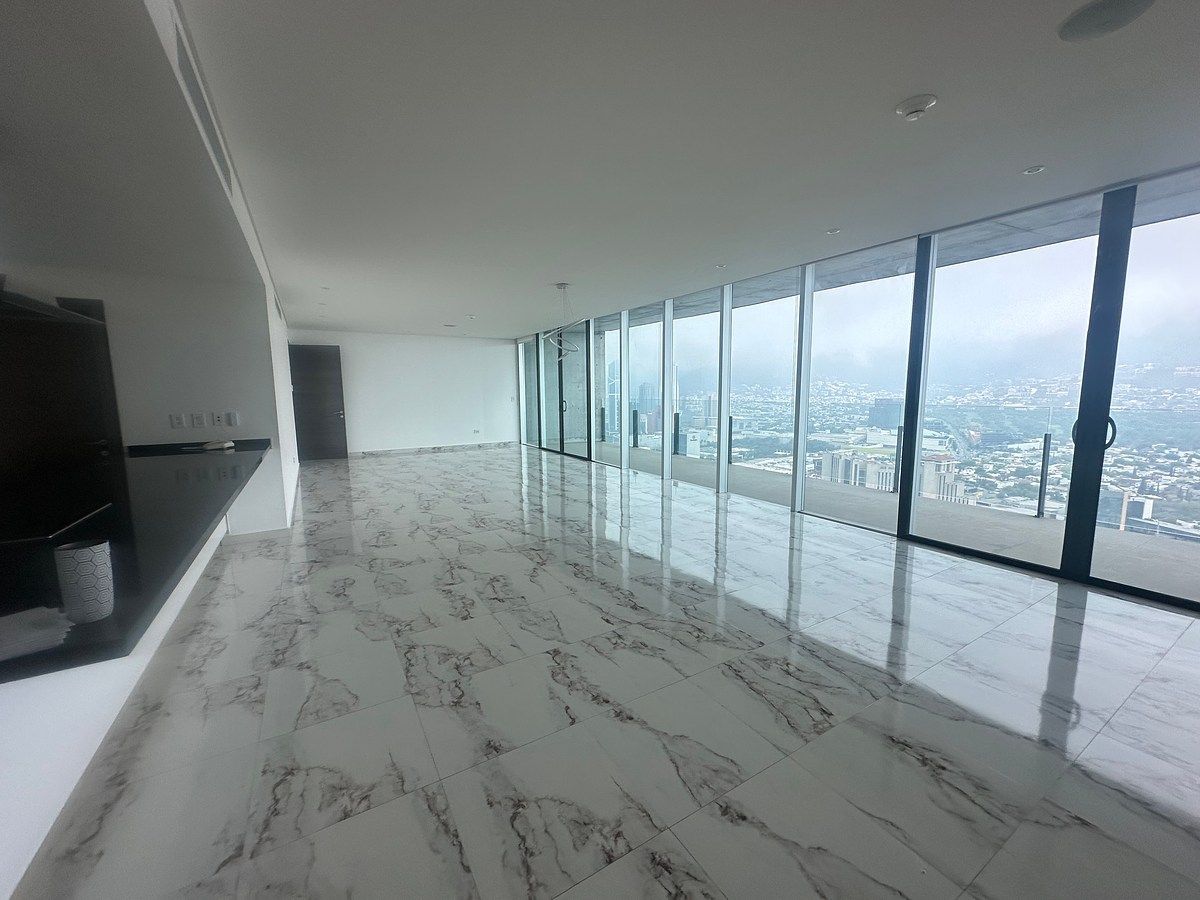 2 de 16: Área siocial