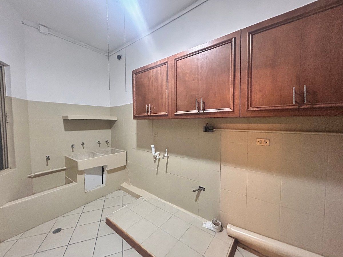 Casa em Residencial Cumbres, Monterrey, foto 14 de 47