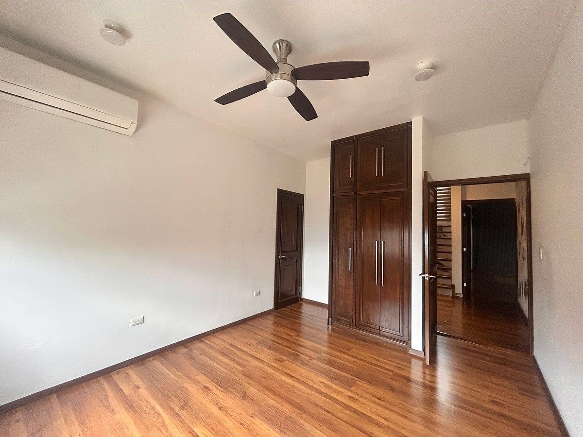 Casa em Residencial Cumbres, Monterrey, foto 32 de 47