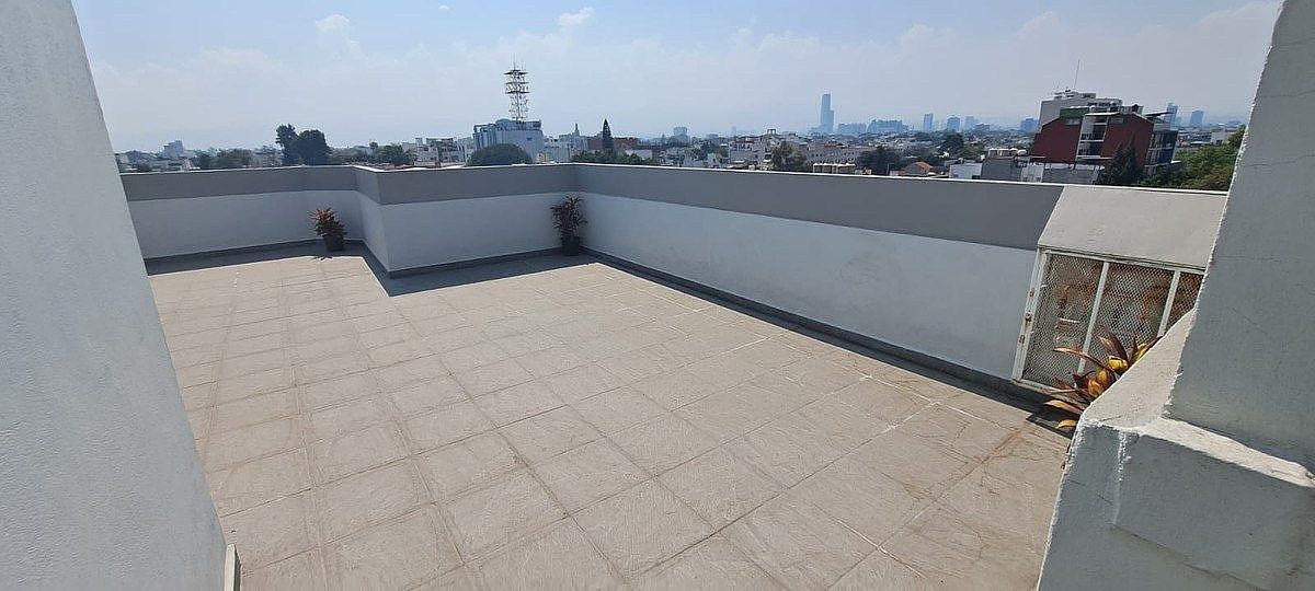 23 de 28: Roof Garden Común