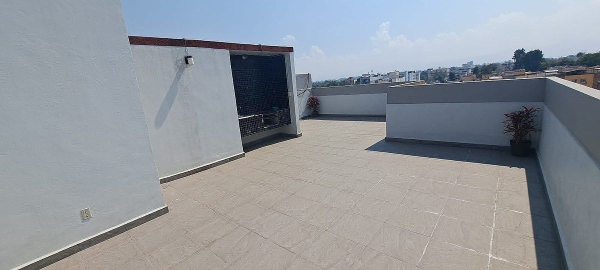 25 de 28: Roof Garden Común