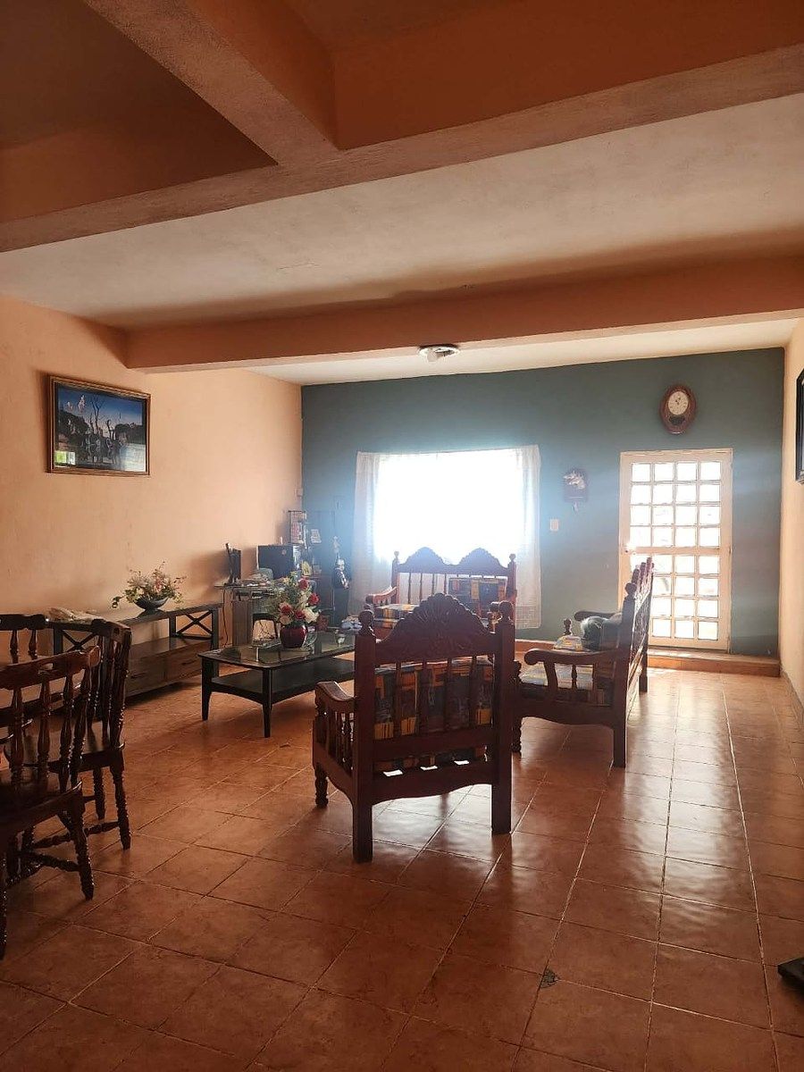 11 de 13: SALA/COMEDOR