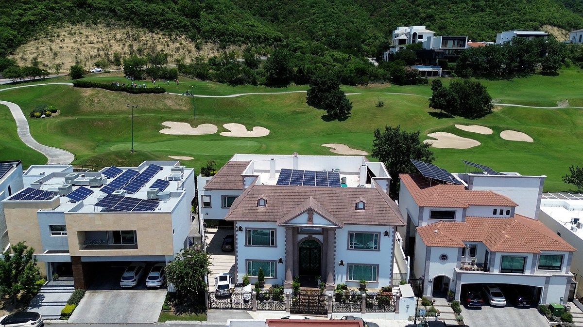 1 de 33: Casa y Campo de Golf