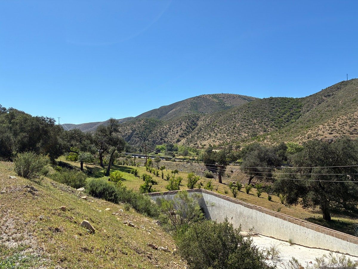 Terreno en venta de 2ha en Valle de Guadalupe