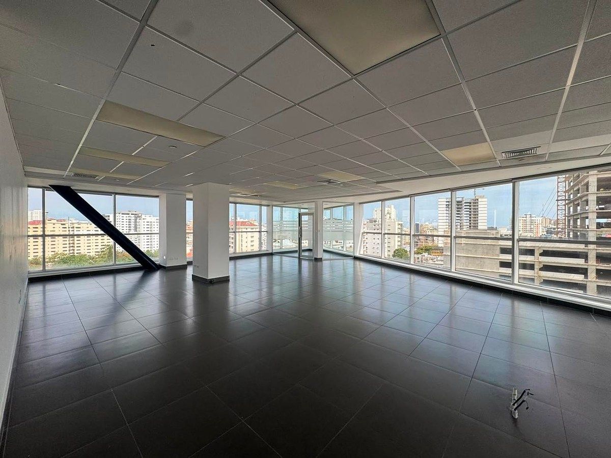 Oficina en Ensanche Naco, Santo Domingo Centro (Distrito Nacional), foto 18 de 23