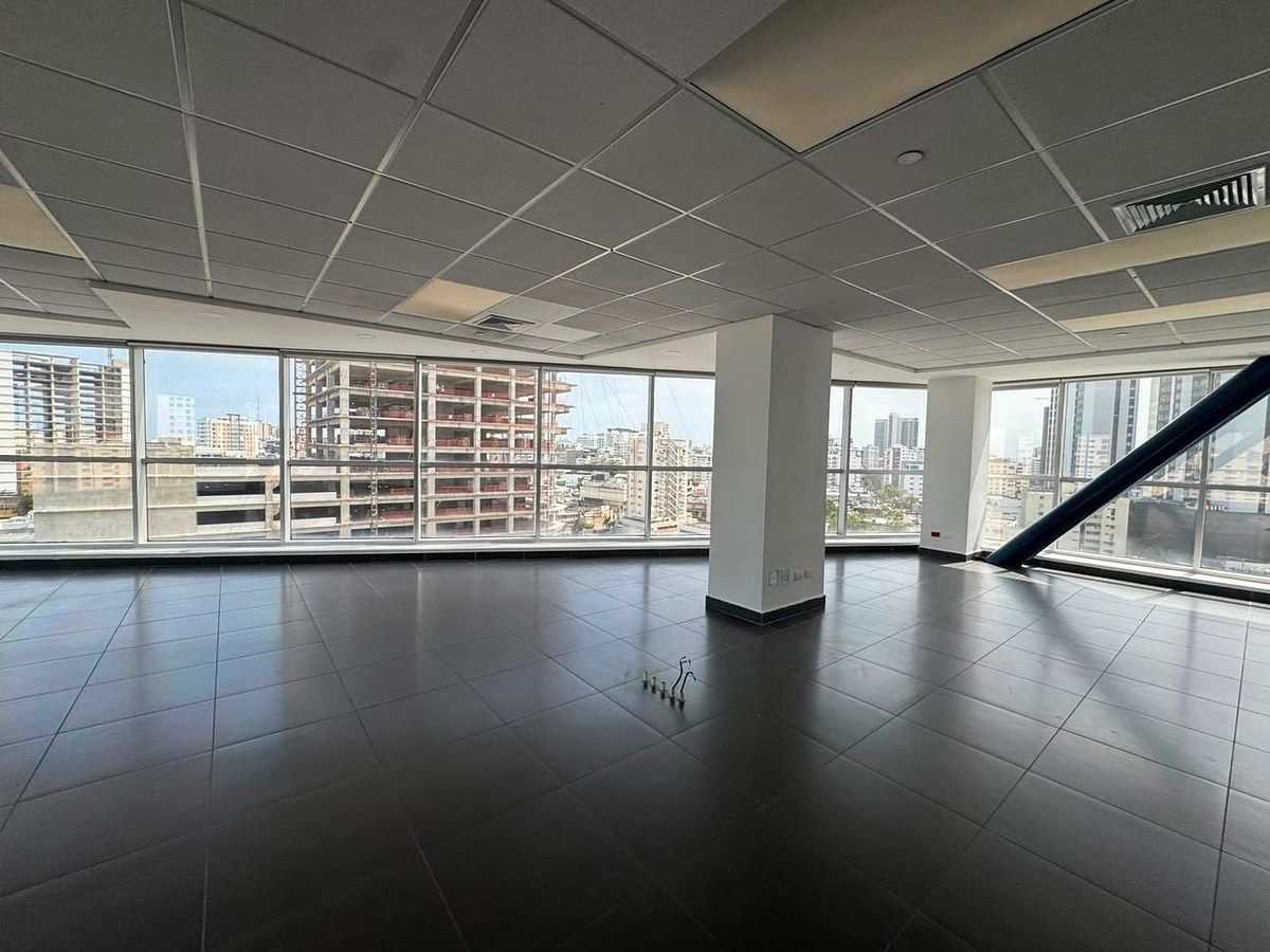 Oficina en Ensanche Naco, Santo Domingo Centro (Distrito Nacional), foto 19 de 23