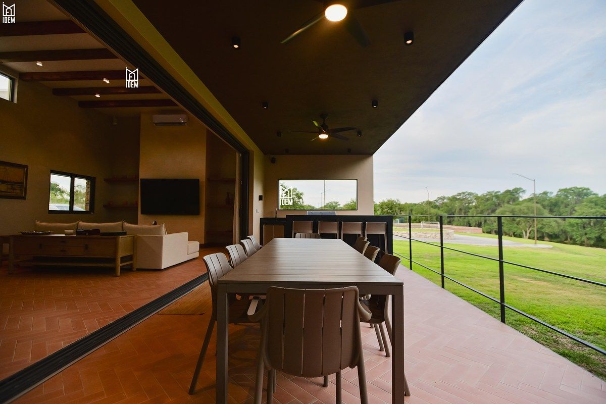 2 of 5: CasaMuestra3.jpg