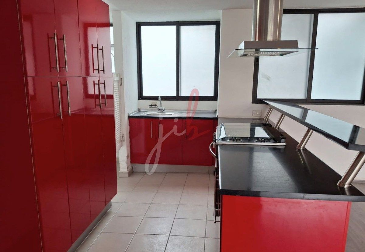 1 de 10: Cocina integral