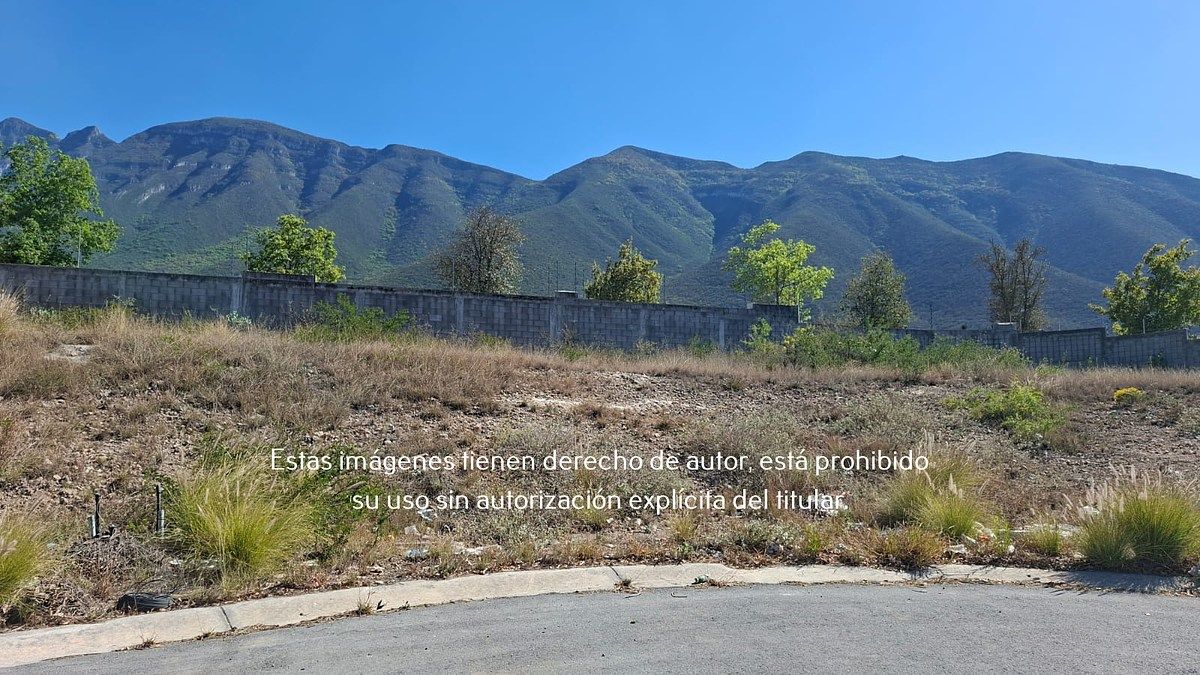 2 of 13: Terreno en Venta en La Montaña, Monterrey, N.L.