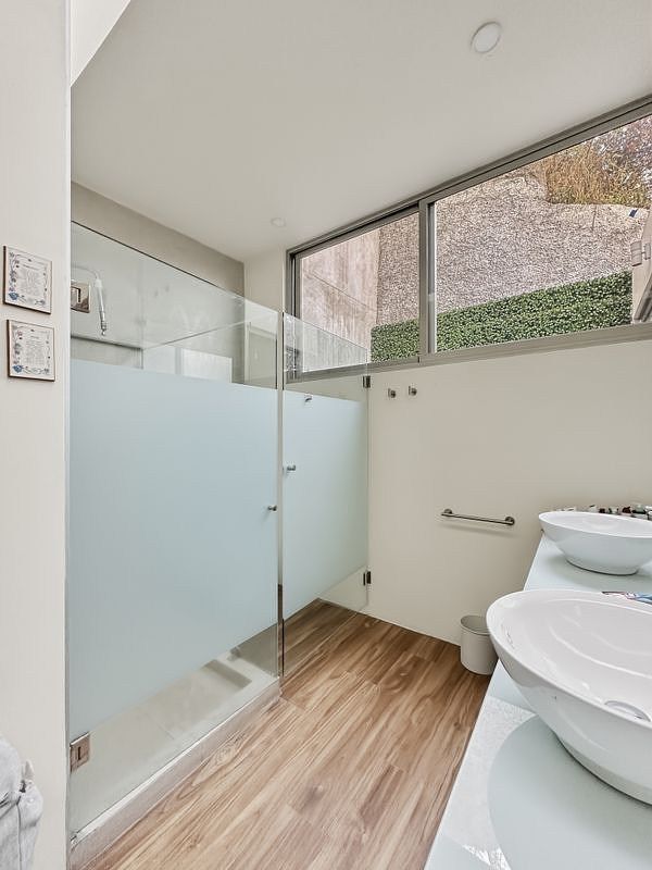 35 de 50: BAÑO 4A RECÁMARA