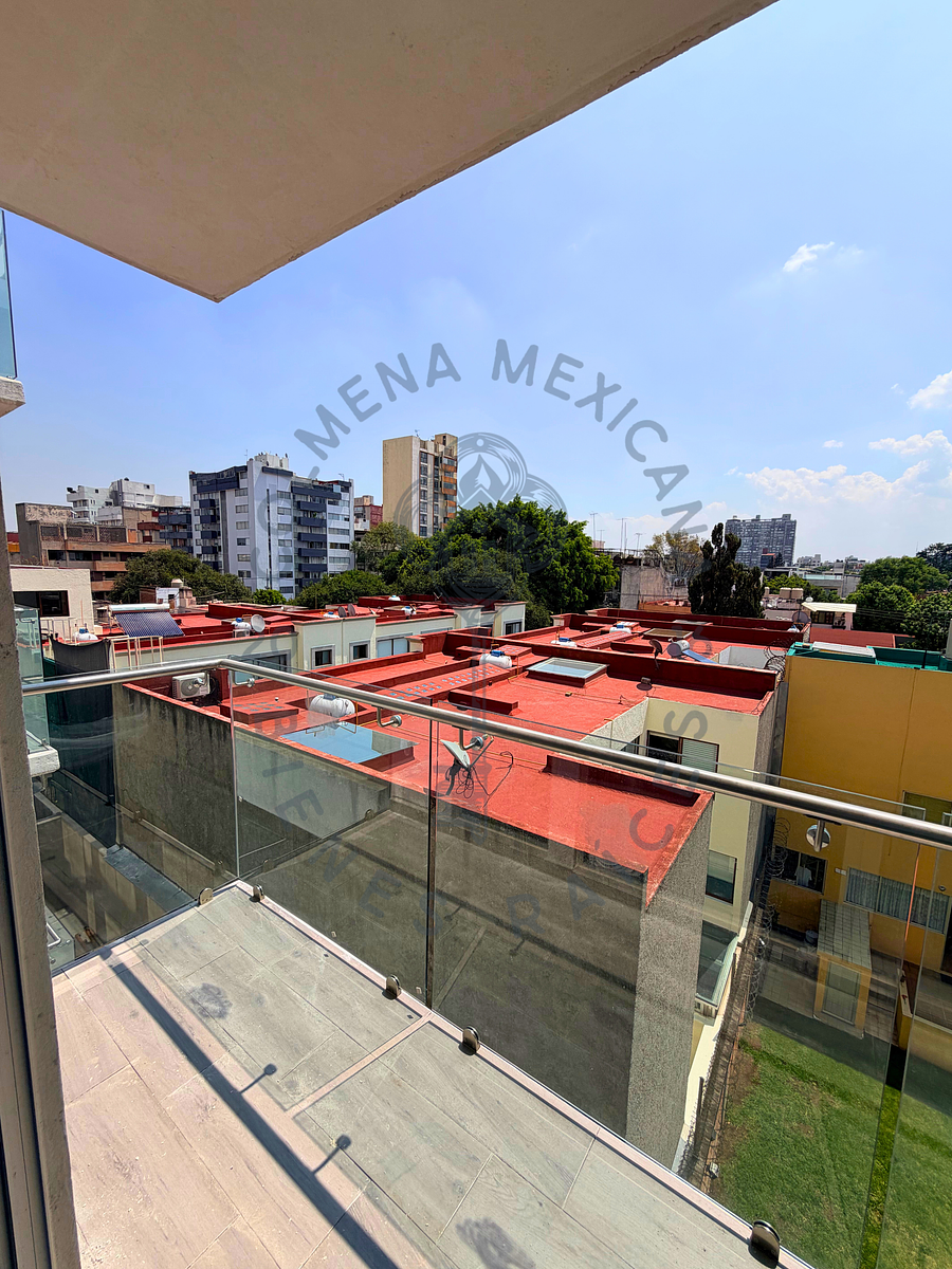 5 de 9: Balcón exterior de 3.5 m2.