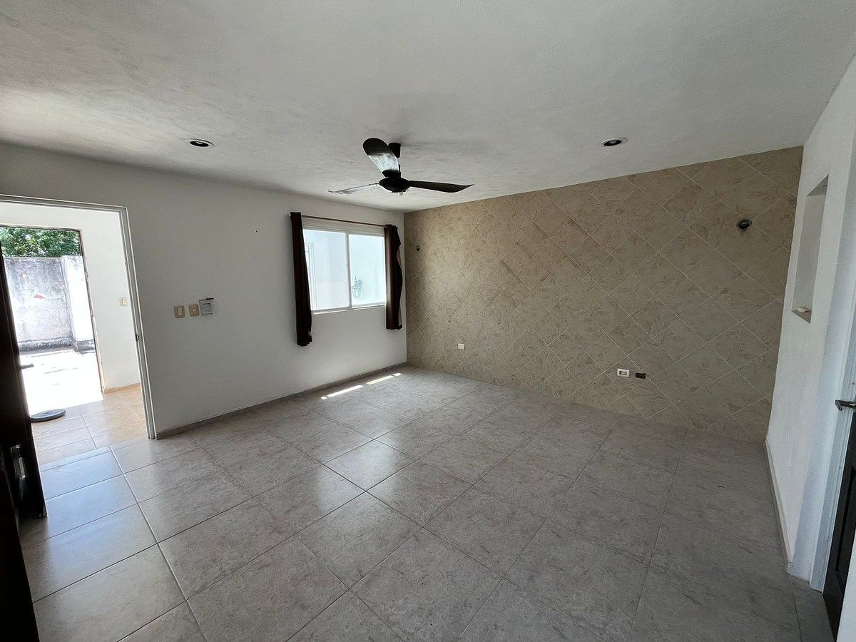 18 de 33: Habitación de planta Alta