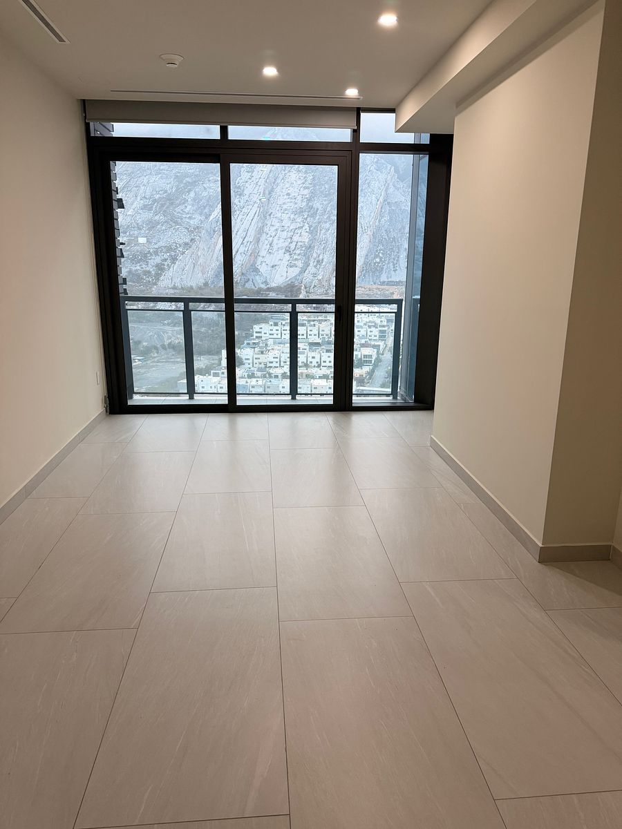 10 de 16: area de sala y comedor