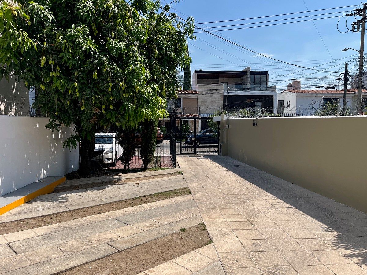 24 de 32