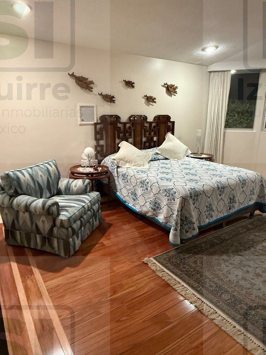 6 de 24: Habitación