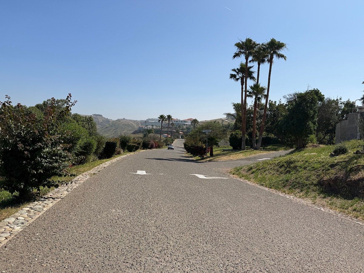 Camino al terreno, al final de Real del Mar., foto 18 de 28