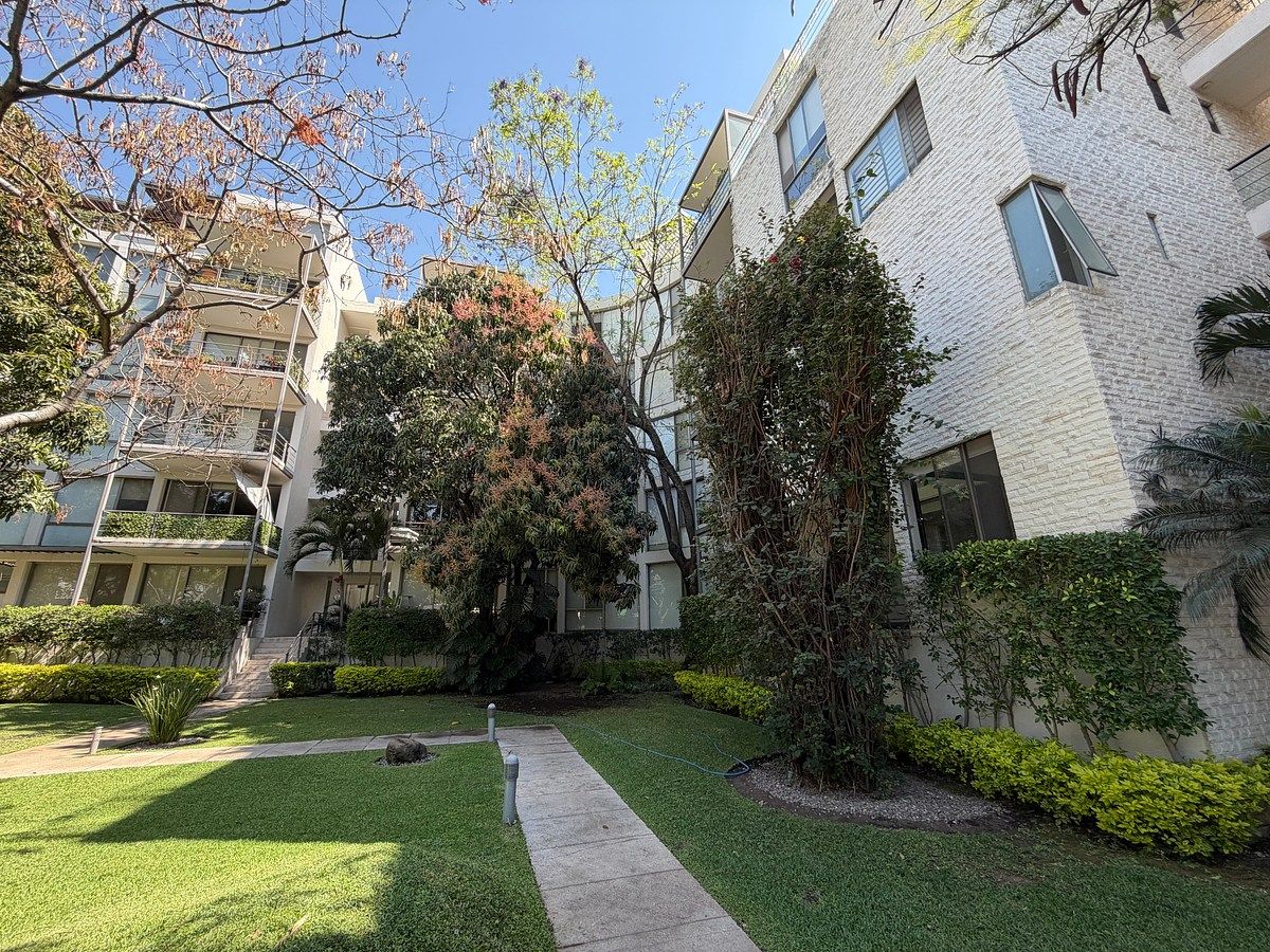 VENTA EN CUERNAVACA PH EN RESIDENCIAL SAN JUAN - foto 2
