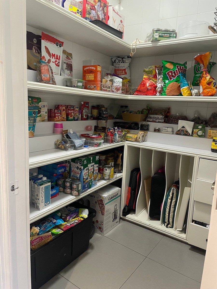 9 de 15: amplia despensa