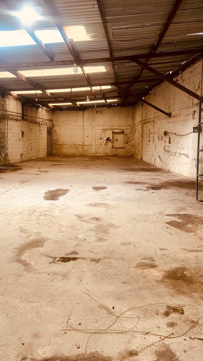 BODEGA DE OPORTUNIDAD  EN BARRIO ANTIGUO, foto 1 de 5