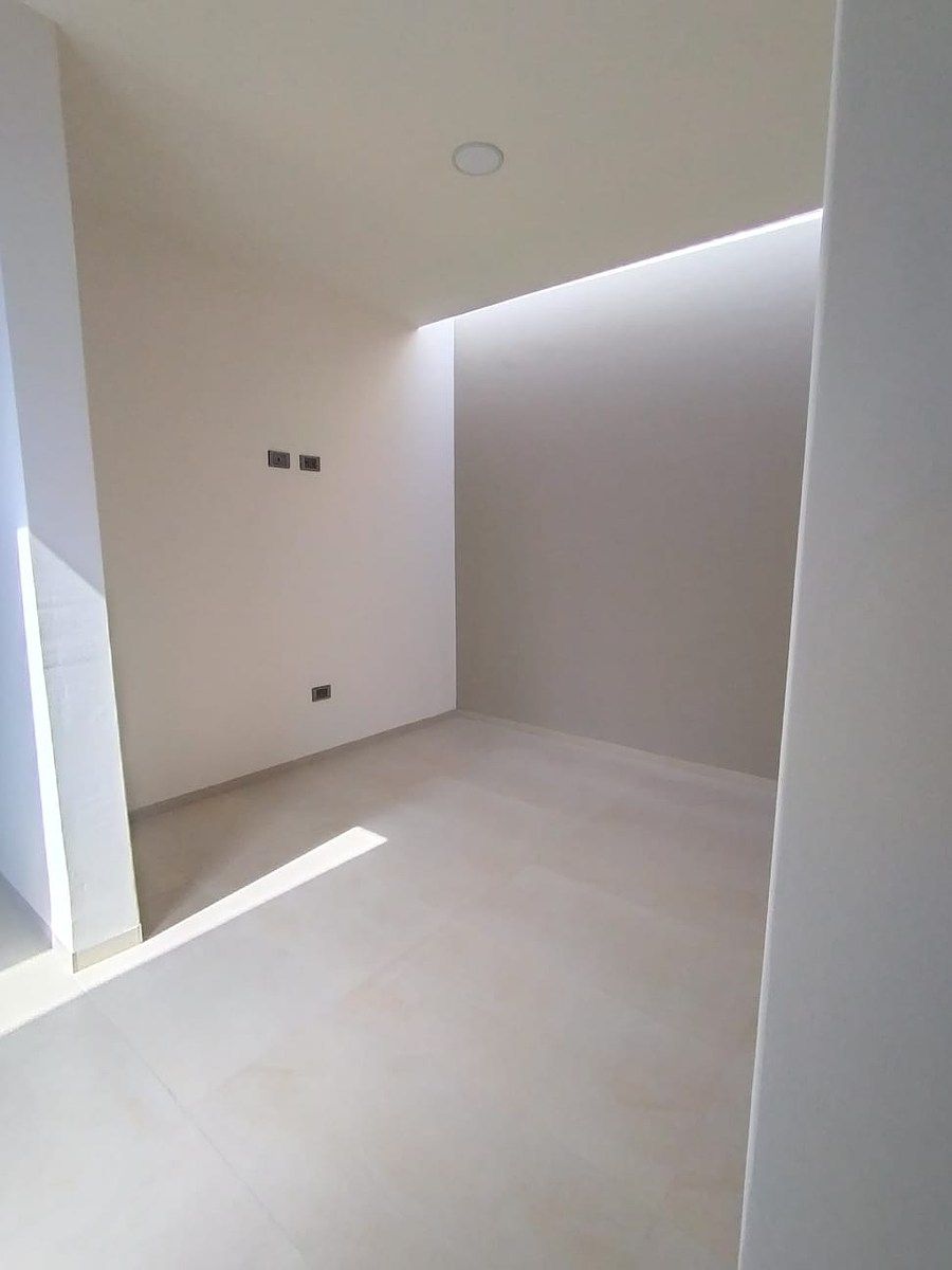 8 of 23: Área de tv