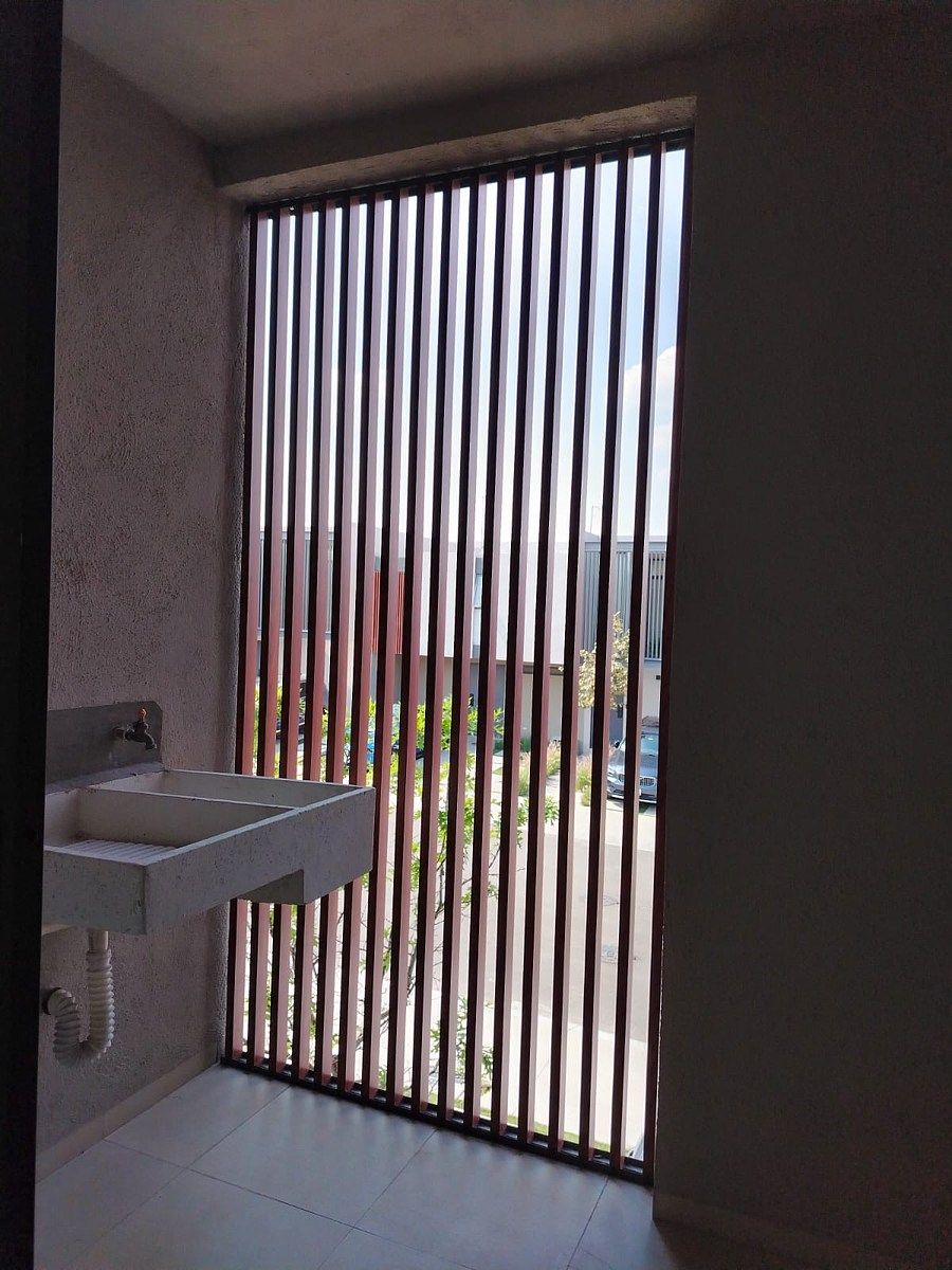 6 of 23: Área de lavado