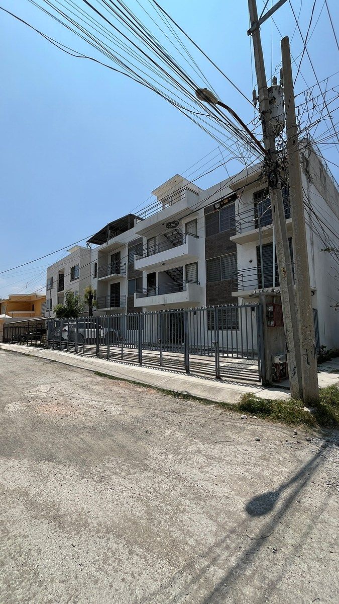 EDIFICIO, foto 2 de 22