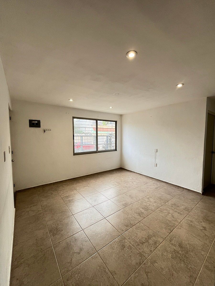SALA, foto 6 de 22