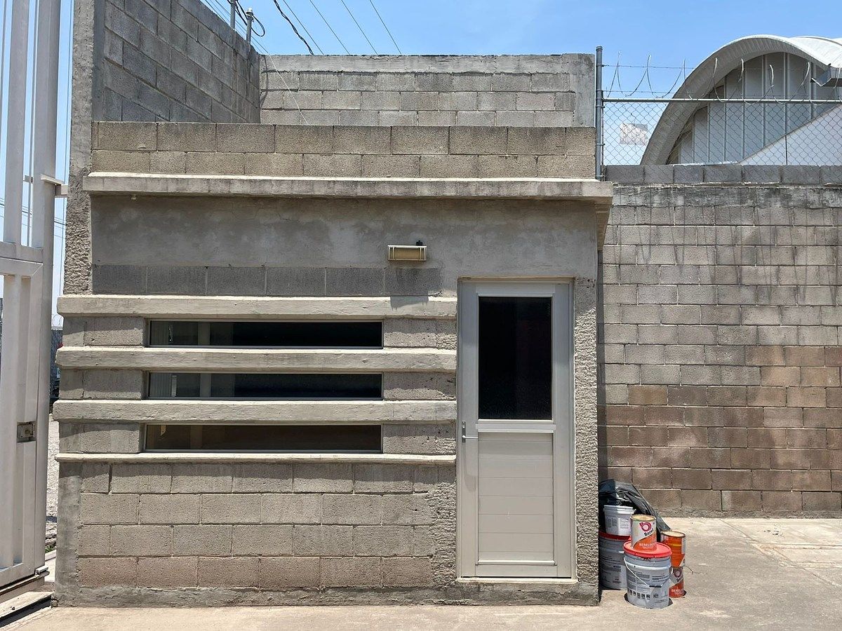 Commercial Storage Unit in Cumbres de Conín, El Marqués, photo 14 of 15