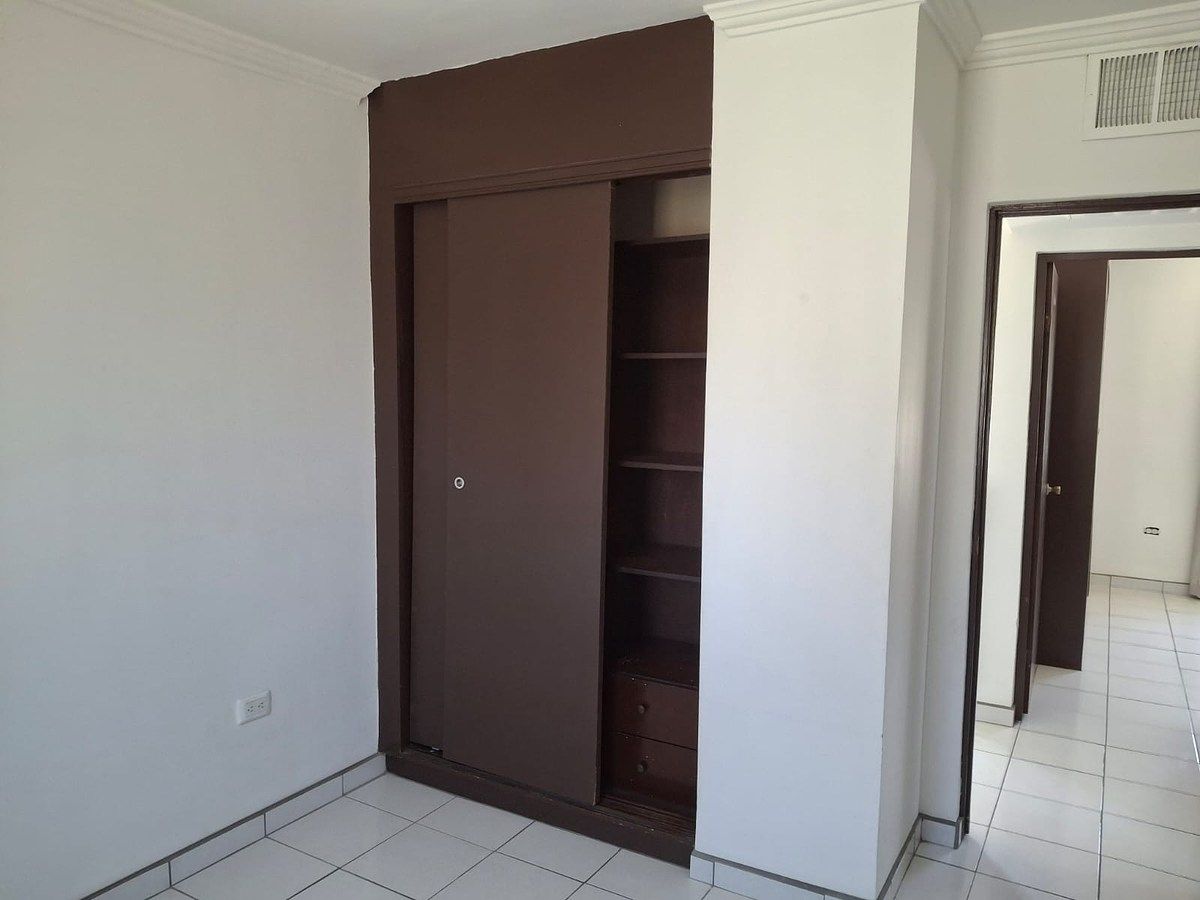 Casa en Montecarlo, Mexicali, foto 13 de 18