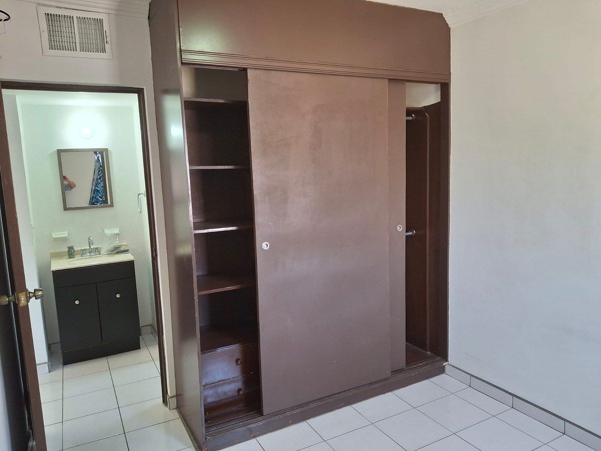 Casa en Montecarlo, Mexicali, foto 12 de 18