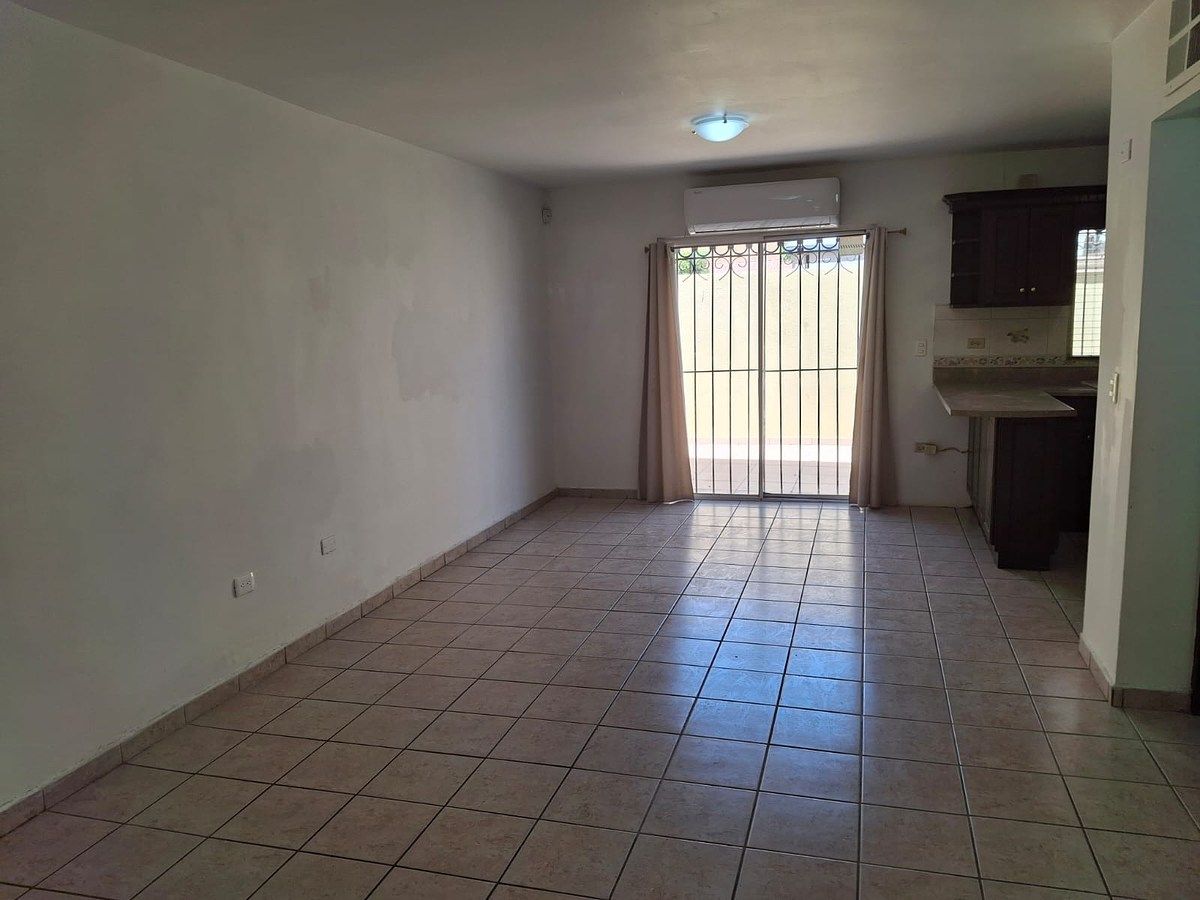 Casa en Montecarlo, Mexicali, foto 7 de 18