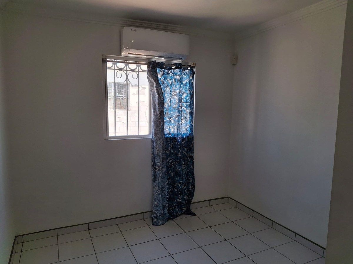 Casa en Montecarlo, Mexicali, foto 11 de 18