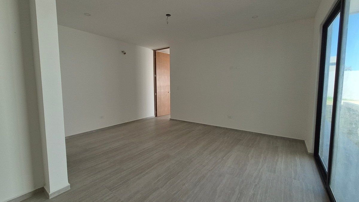 15 de 35: Sala de TV