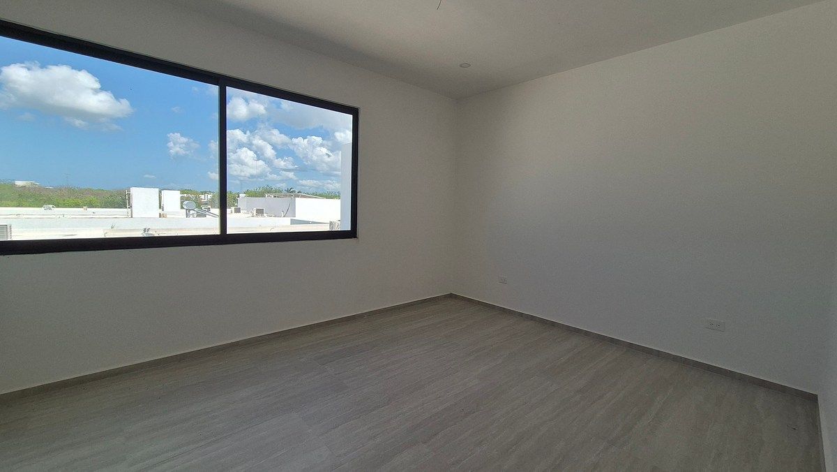 28 de 35: Recámara 3