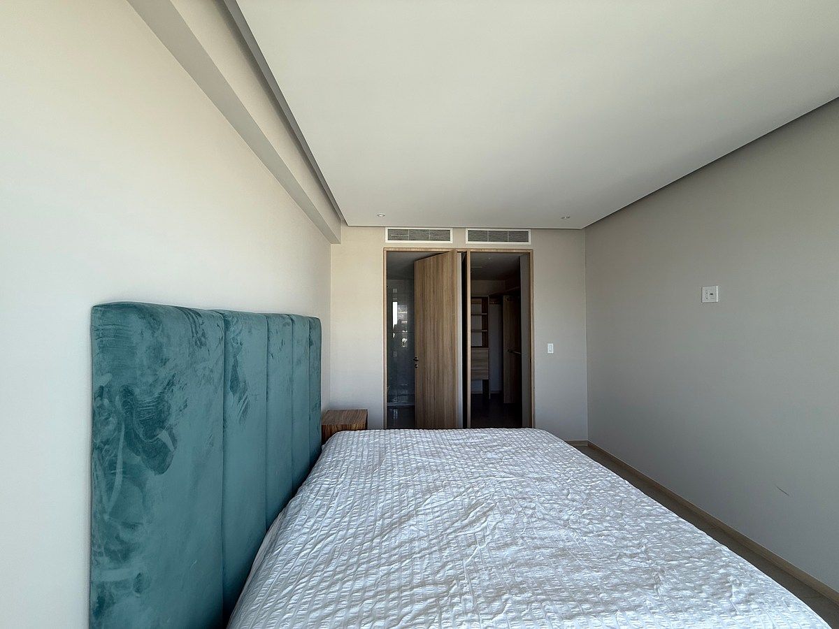 Habitación con cama king, foto 10 de 43