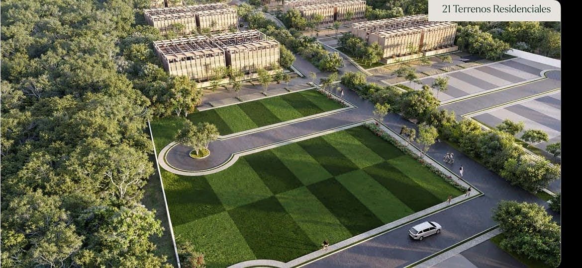 Terreno en Privada con Amenidades en Temozon Norte, Merida Yucatan
