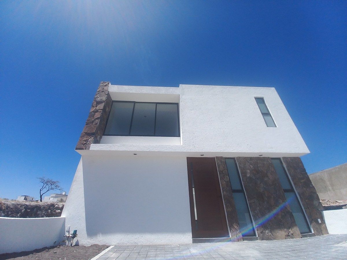 Casa nueva y bien iluminada - foto 1