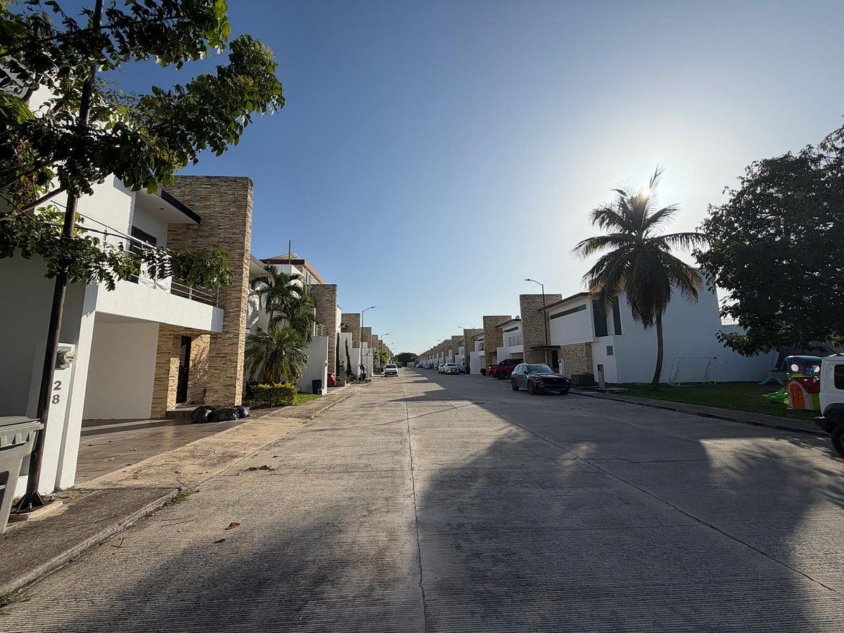 Casa en Residencial San Miguel, Carmen, foto 2 de 29