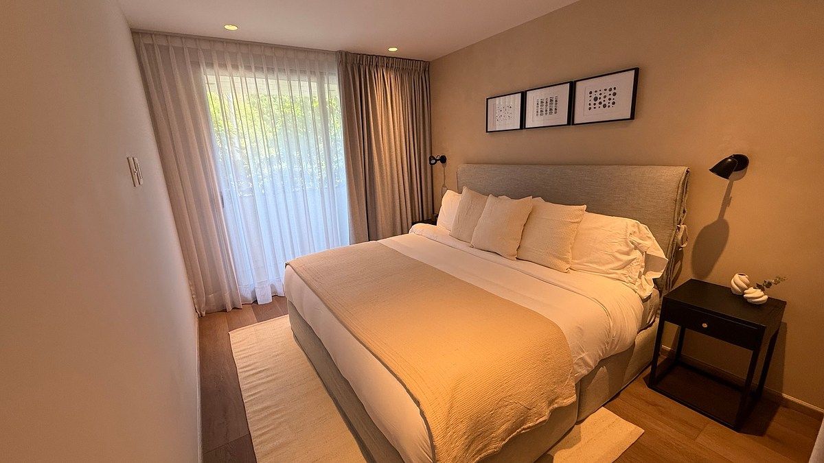 7 of 14: Recamara principal