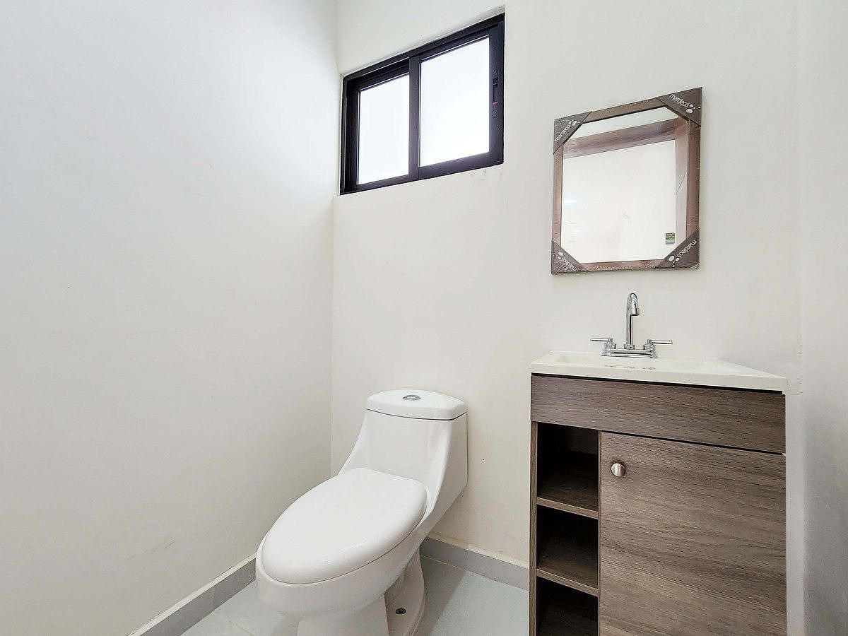 6 of 24: *IMÁGENES ILUSTRATIVAS*