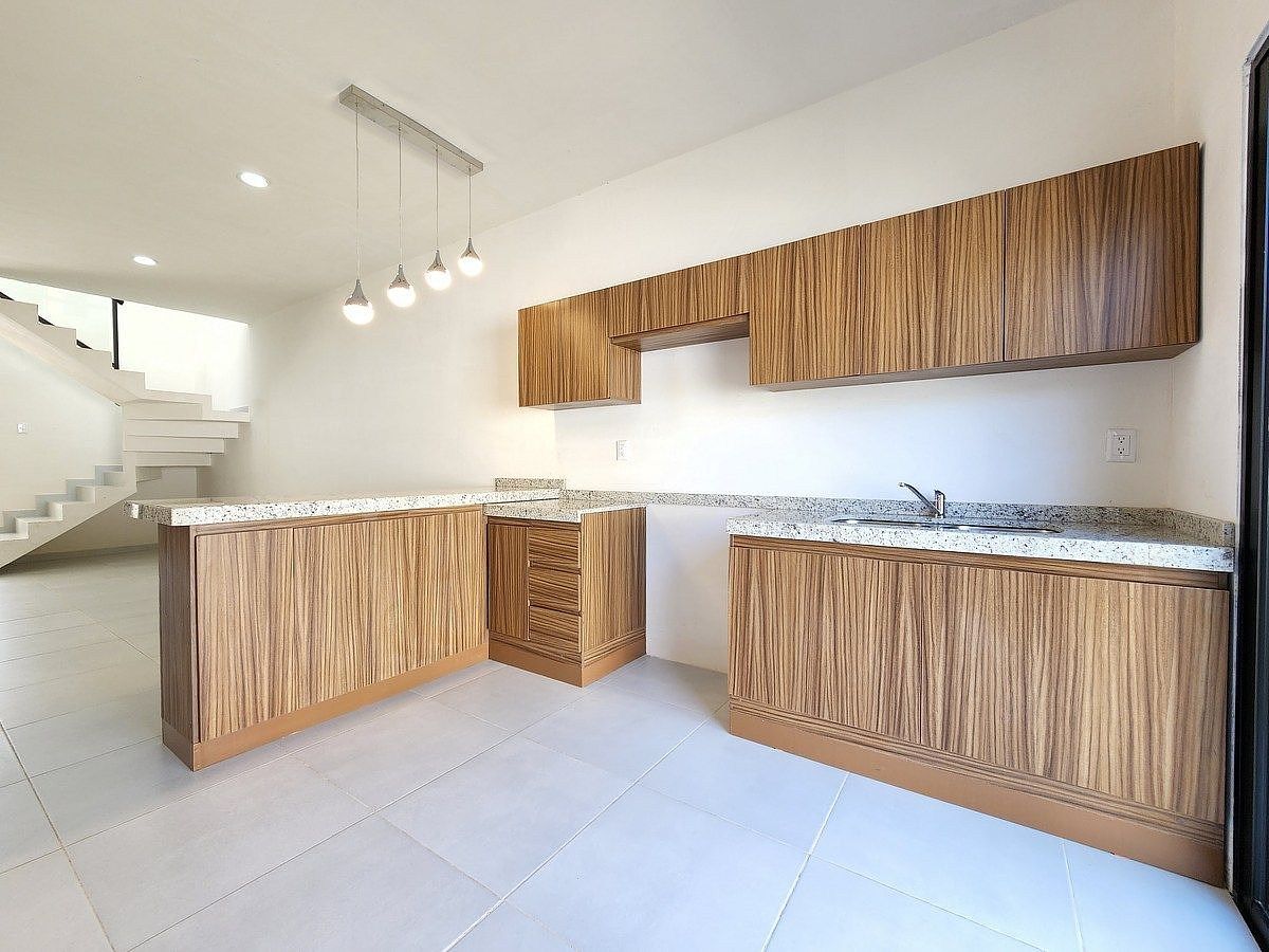 9 of 24: *IMÁGENES ILUSTRATIVAS*