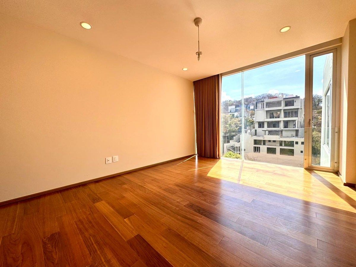 24 de 43: Tercer recámara