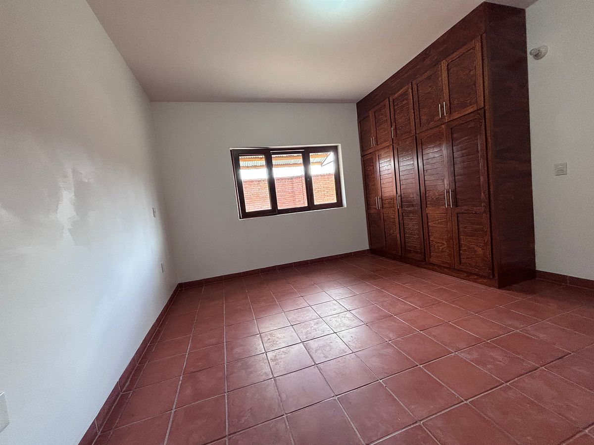 8 de 19: Recámara secundaria