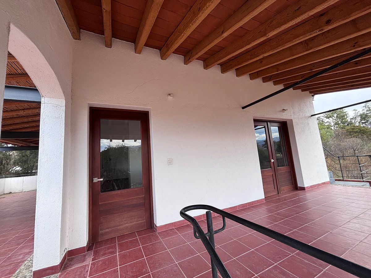 12 de 19: Puertas 2a planta